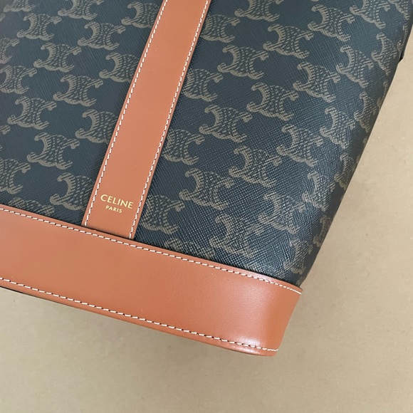 Authentic Celine triomphe canvas bucket bag - Picture 3 of 16